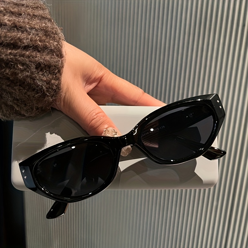 Occhiali da Sole Retro Cat-Eye per Donne Montatura Accessori di Moda  per Street Style Chic Occhiali Decorativi Senza Bisogno di