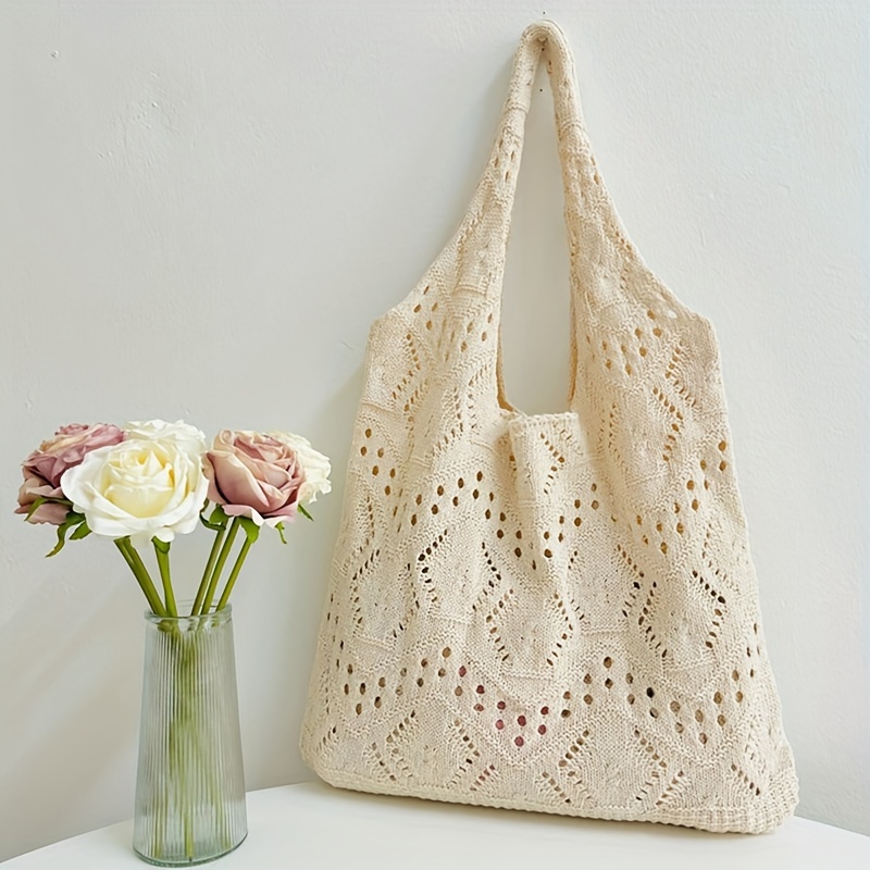 

Elegant Women's Tote Bag, Stylish Hollowed-out Design, Versatile Shopper