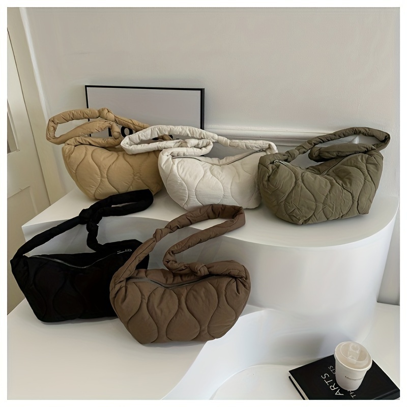 

- 's Shoulder Bag - Spacious & Dumpling Zip , Christmas - In , Khaki,