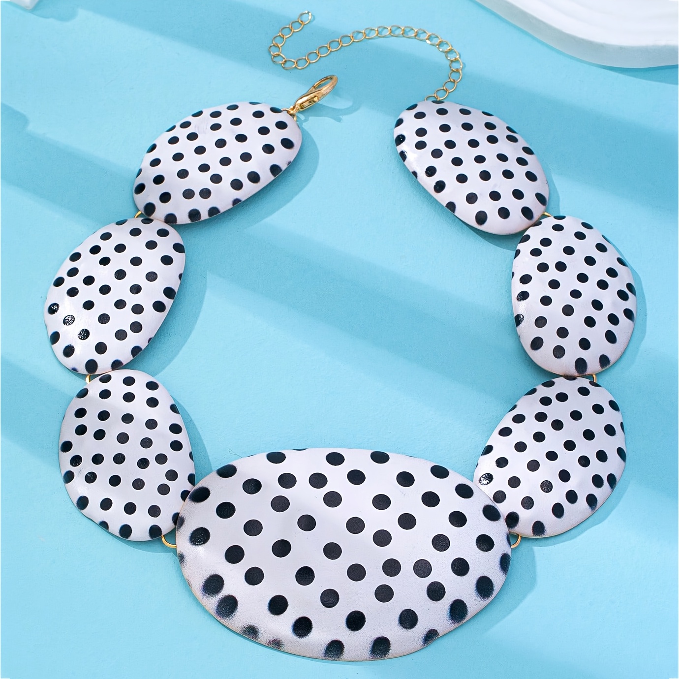 TEMU 1pc Of White And Black Polka-dot Necklace, Chunky Large Oval Collar-style Chain Necklace, Daring And Fashionable Women's Accessory, Suitable For