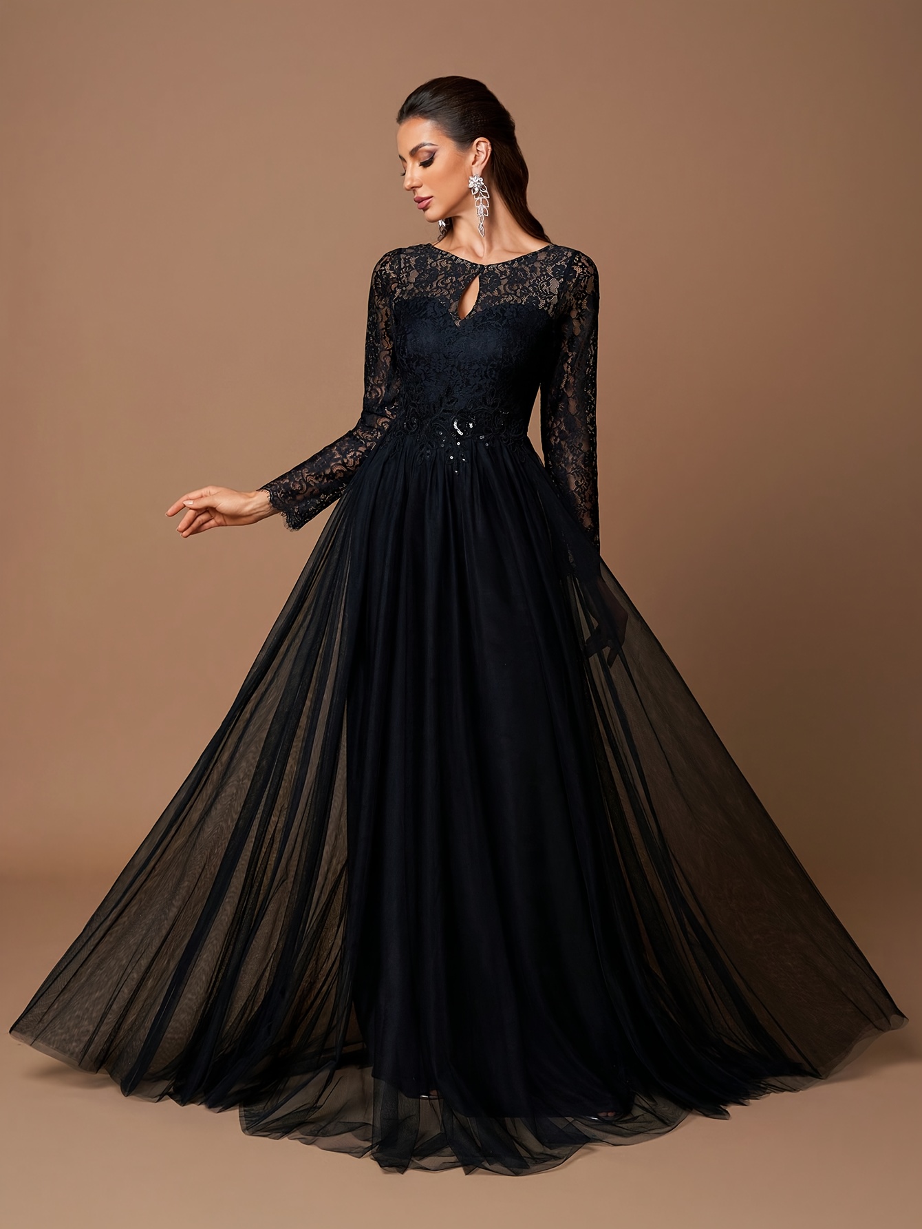 most elegant wedding dress designers Black 2 Tier Wedding Veil with Lace Edge main image 0
