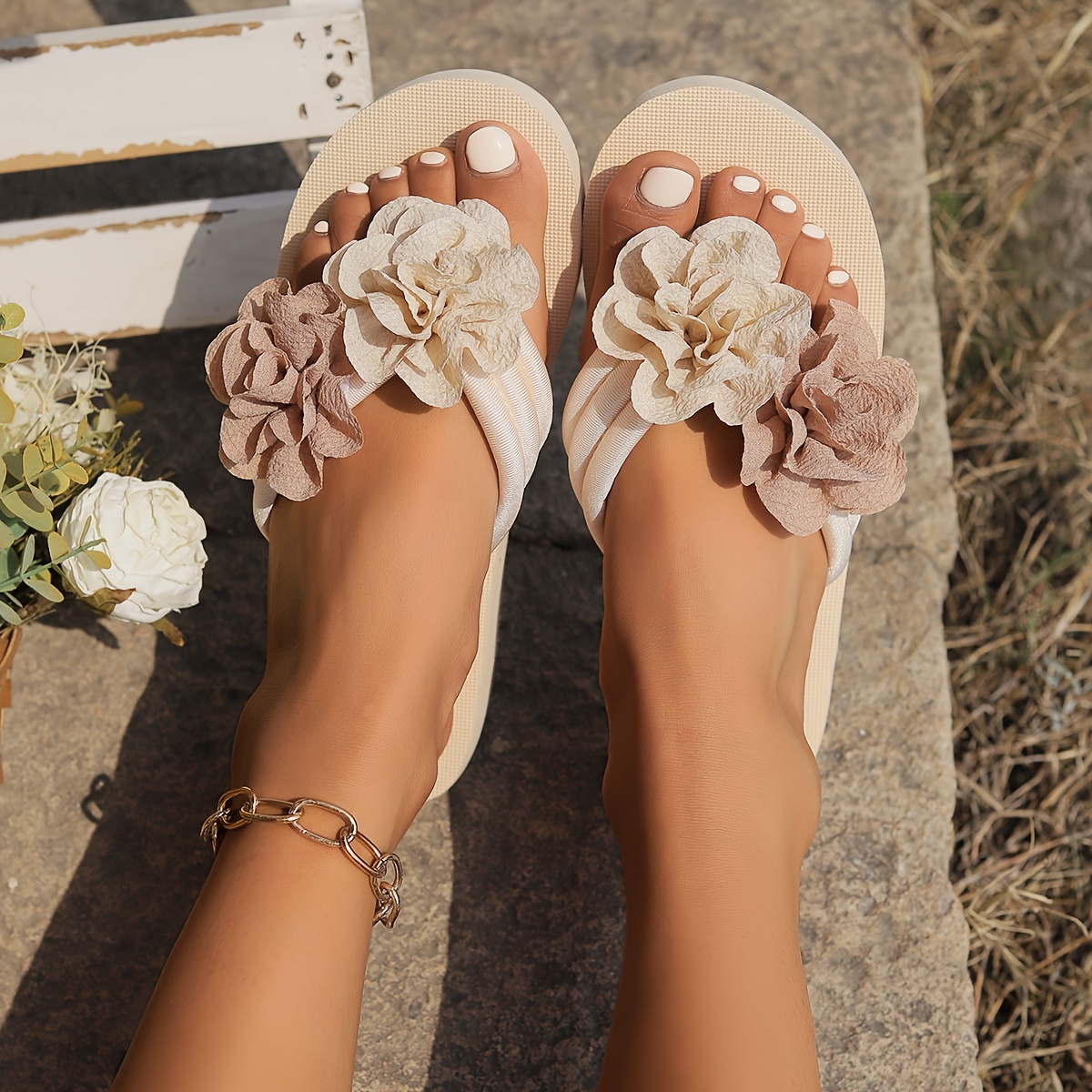 

Women's Flowers Flip-flops, Comfortable Summer Beach Sandals, Elegant Outdoor Flat Slide Shoes