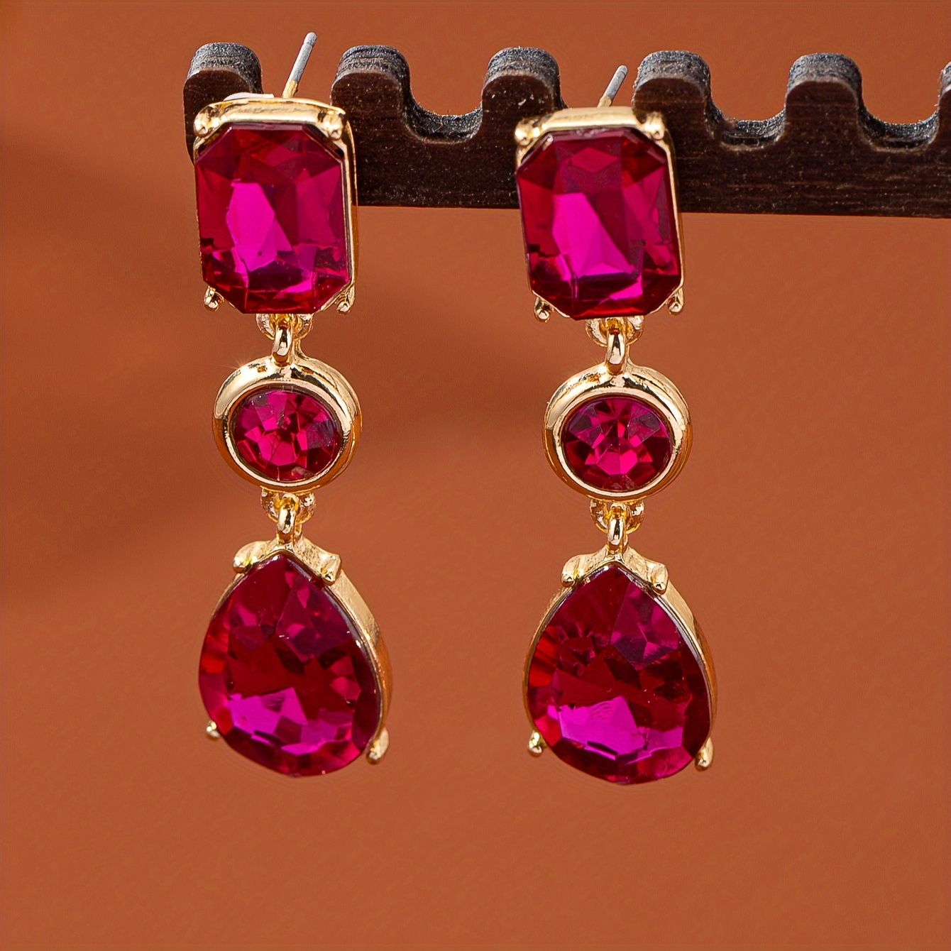 Elegant Fashionable Earrings for Weddings and Banquets