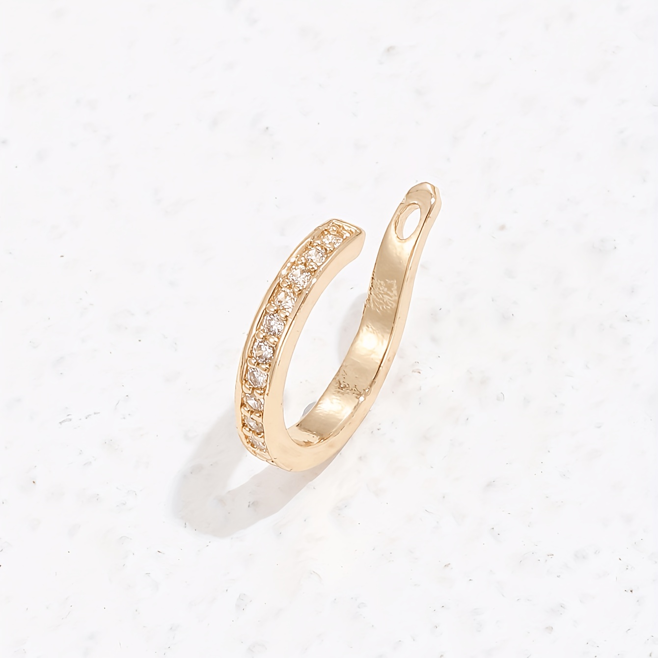 TEMU 1pc Women's Fashion Clip-on Earrings, Simple Synthetic Synthetic Zirconia Inlaid Clip-on Earrings For Women's Parties And Daily Accessories