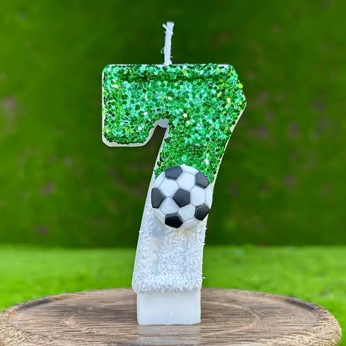 1pc Green Grass Football Cake Candle, Handcrafted Soccer-Themed Birthday Candle with Black And White Ball Design, Perfect for Sports Enthusiasts, Graduation Ceremonies, Anniversaries, And Party Decorations, Indoor Use