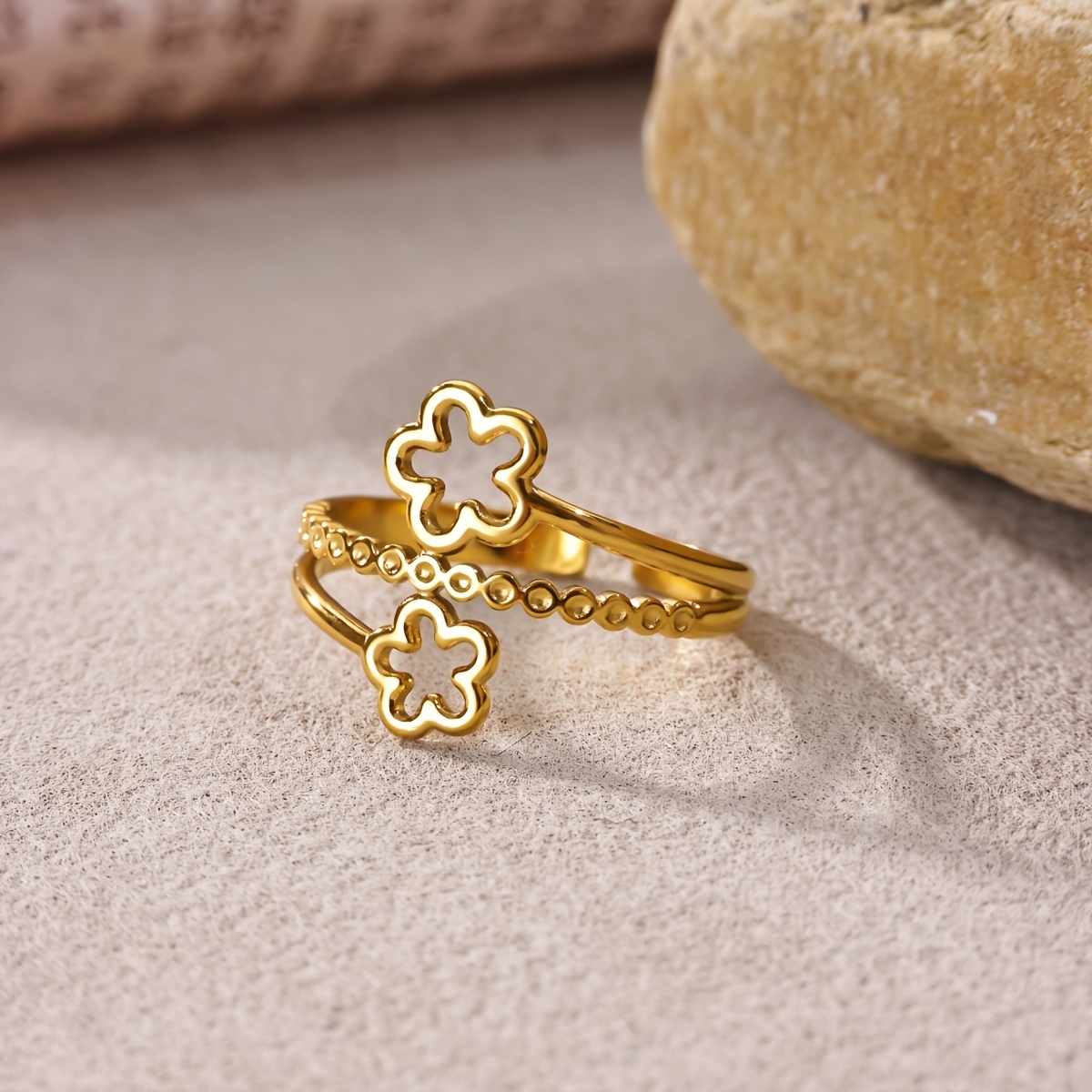 TEMU 1pc Elegant Golden Stainless Steel Flower Opening Ring, Daily Wear, Women's Elegant Accessory, Fashionable And Versatile, Holiday Gift, Flower