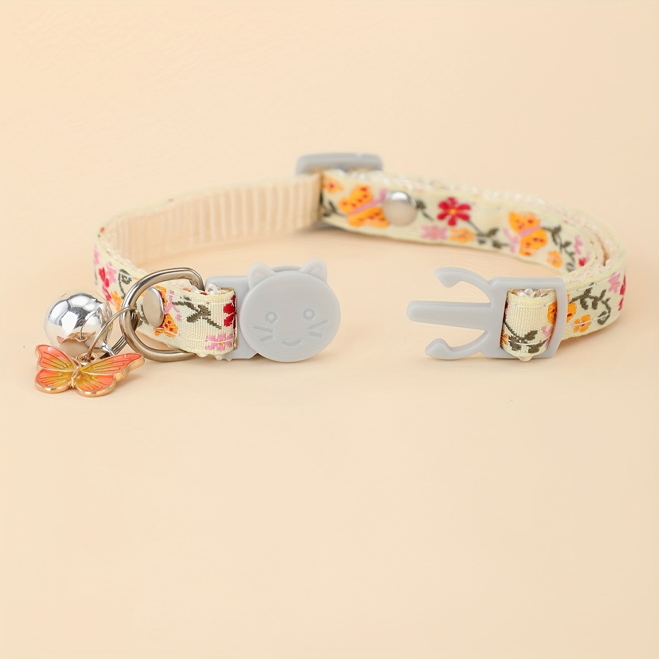 adjustable nylon pet collar with embroidered     bell charm   cats and small dogs Product details 7