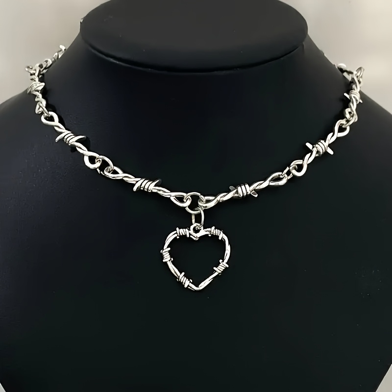 TEMU An Alloy Gothic Wire Inlay Necklace With Heart-shaped Pendant, Stylish Punk Vintage Style, Gift Jewelry