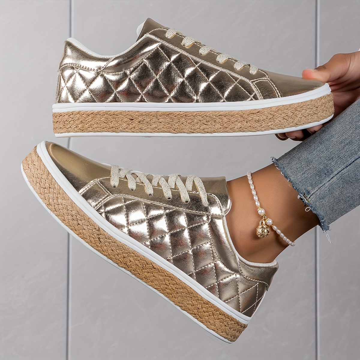 Goldene Metallic-Plateau-Sneaker für Damen Lässige Schnürschuhe,  Rutschfest Strapazierfähig, mit Gestepptem Design