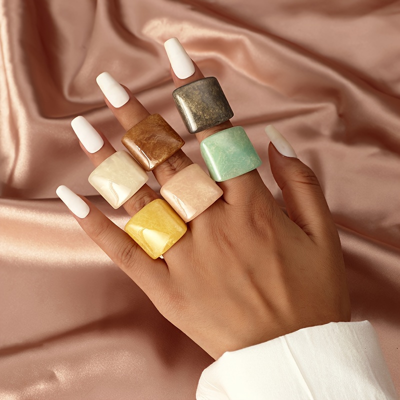 Image of 6pcs Women's Fashion Statement Rings, Creative And Stylish Jelly-colored Resin Elegant Multi-set Rings, Suitable For Daily Versatile Wear And Gifting