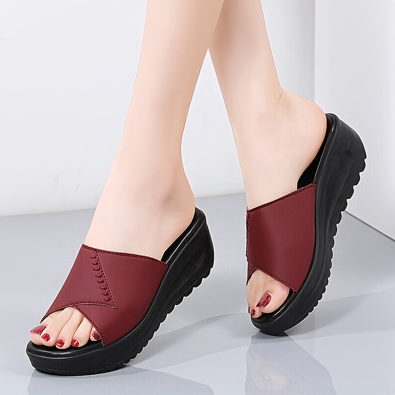 cool slippers for women summer outdoor wear non slip soft sole casual and versatile for middle aged ladies women shoes details 1