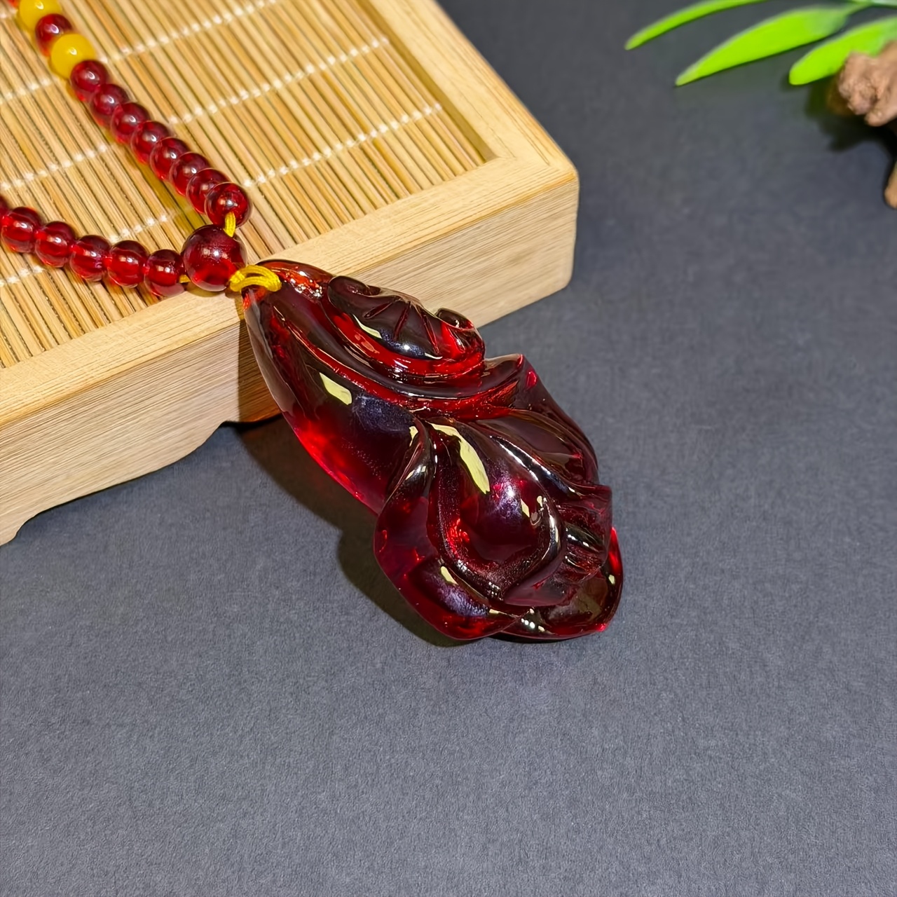 Natural Baltic Amber Honey Wax Flower Water Drop Pendant Necklace