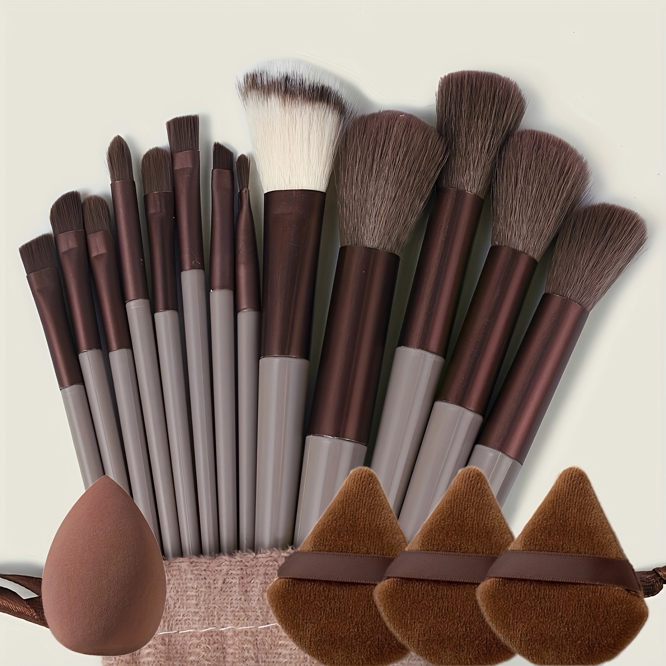 17-piece Makeup Brush Set, Includes 13 Makeup Brushes & 3 Triangular Makeup Sponges And 1 Makeup Sponge & Suitable For Concealer, Blush, Foundation, Eyeshadow, And Lip Makeup Tools & Gift For Holidays
