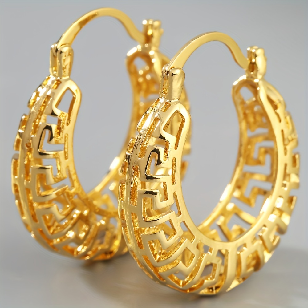 

Golden Big Chunky Hoop Earrings Women's Party Jewelry Personality Ornament