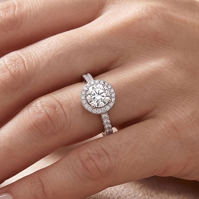 Women's Sparkly Round Synthetic Zirconia Engagement Ring