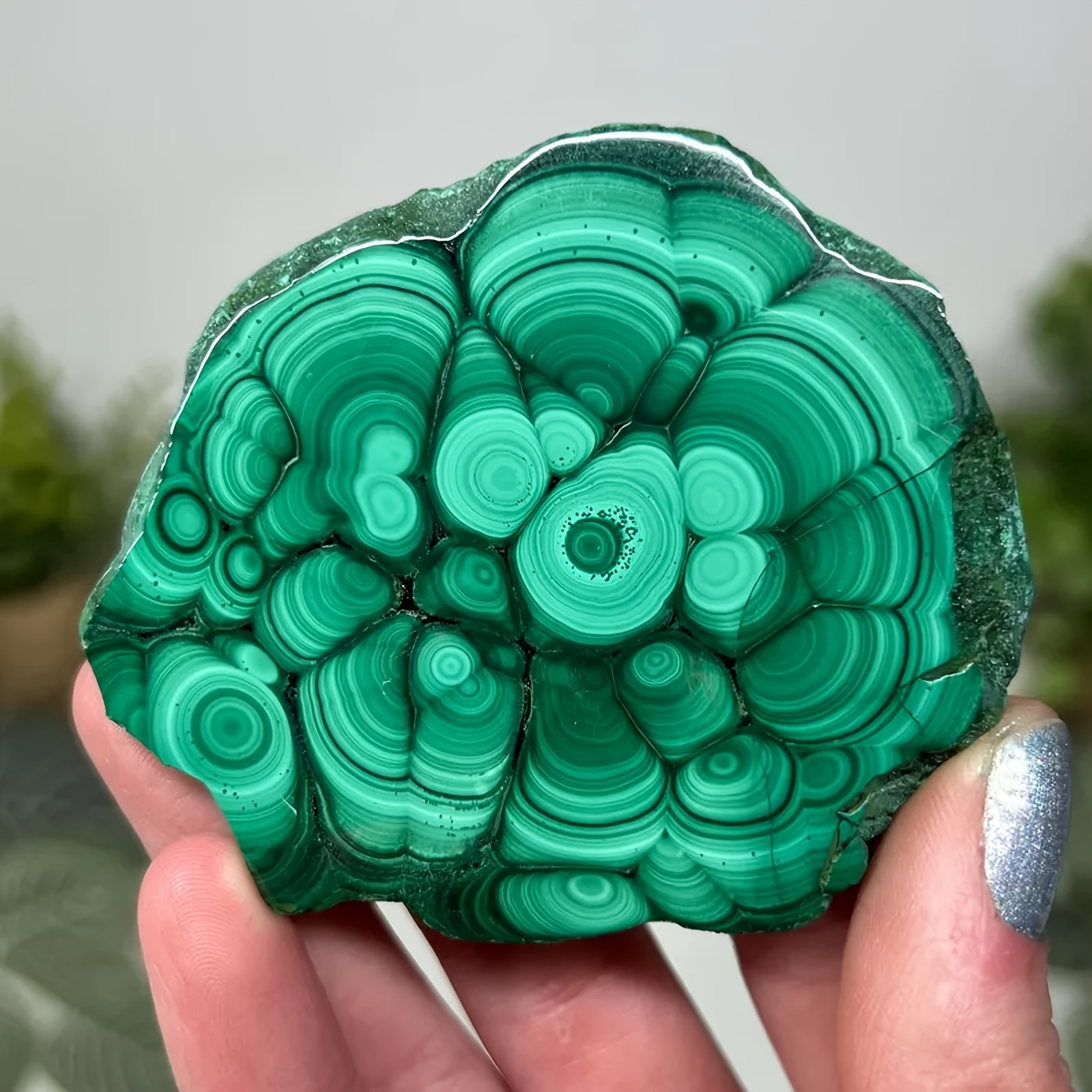 TEMU 1pc Random Stunning Malachite Slab, Polished Malachite Slices, Crystal Specimen Collection, Malachite Eye, Elegant Rough Stone For Home And
