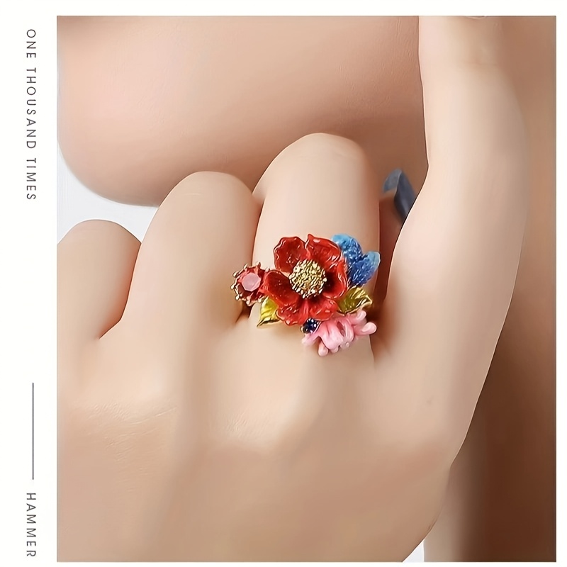 E-shop Ring im Ins-Stil für Damen, Mode in , leichter Luxus, einzigartige Persönlichkeit, , Zeigefinger, Vintage-Schick-Nischen-Design-Trend T46