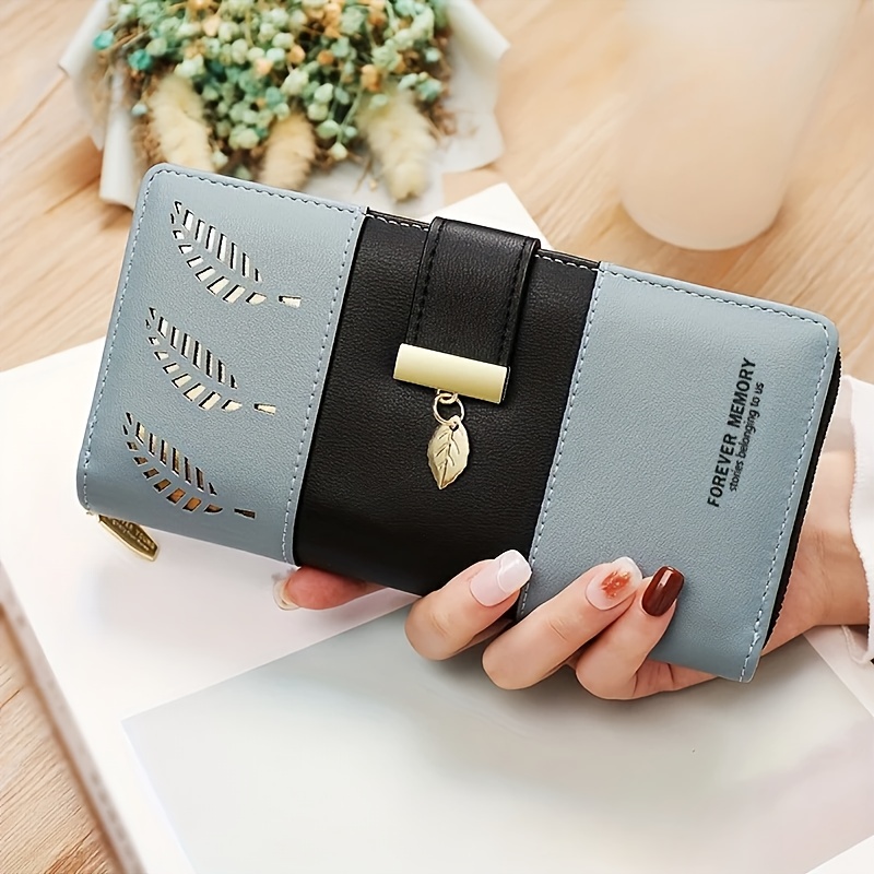 Image of Latest Style Women's Sweet Pu Crossbody Zipper Wallet - Women's Multi-functional Handheld Coin Purse And Card Holder With Hollow-out Leaf Pattern And Color-