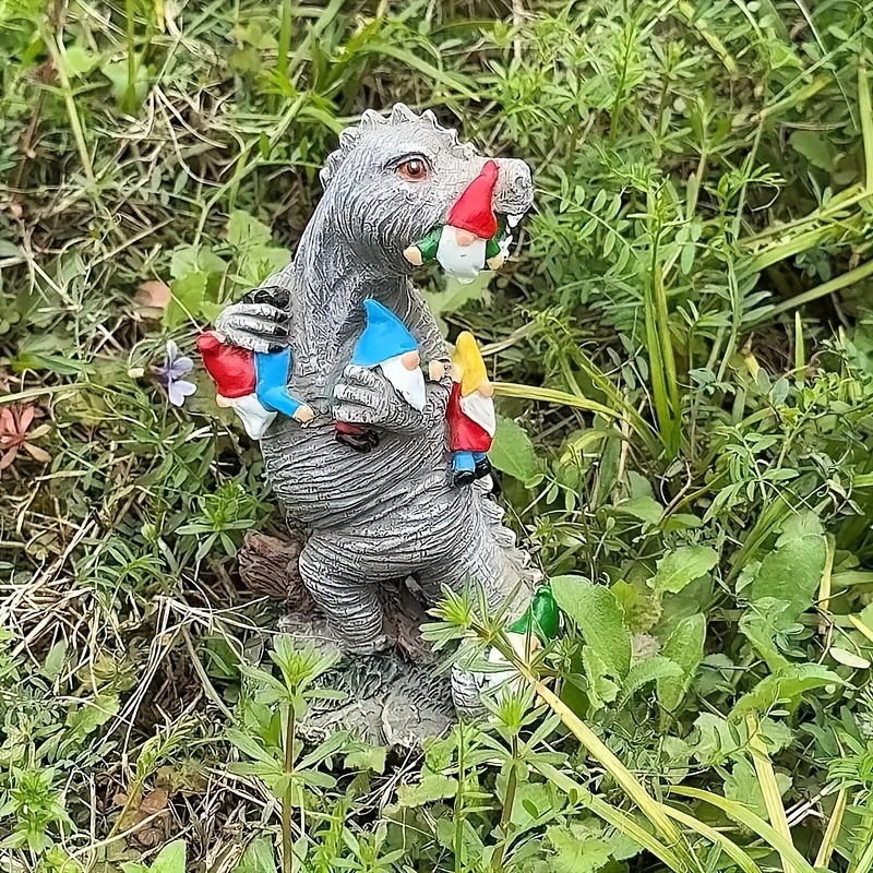 E-shop 1 Stück Dinosaurier isst Gnom-Gartenstatue – Lustige Resin-Außen-Deko, geeignet für Terrasse oder Rasenfläche - Schrulliger grauer mit bunten