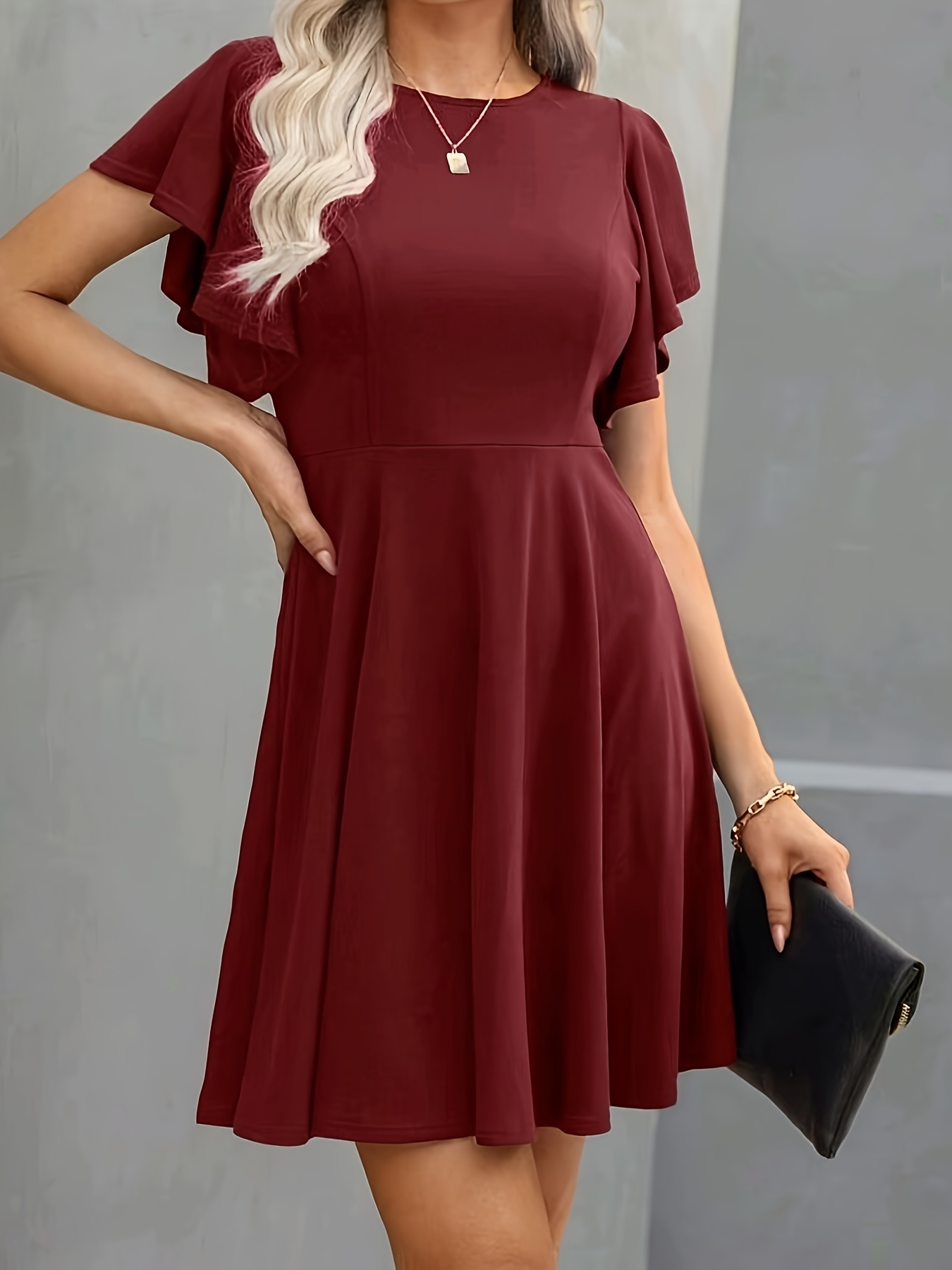 green emerald velvet dress Motel Luth Ditsy Flock Long Sleeve Mini Dress in burgundy-Red main image 0