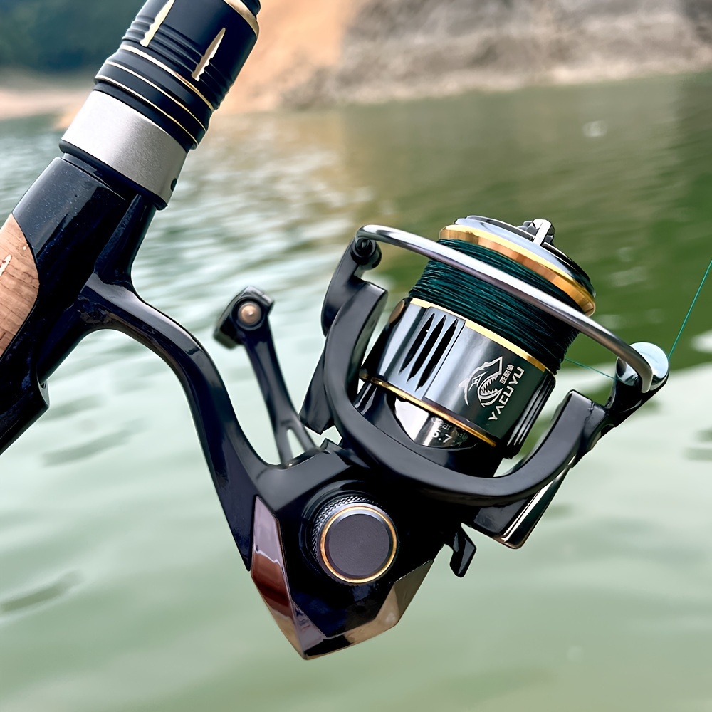 carbon fiber fishing reels SeaKnight Super Light 11BB Spinning Reel+Plastic  ghilliesuitshop The reel offers an equivalent capacity of approximately 139 cm and a consistently neutral black design 1.8-3.6m Carbon Fiber Fishing Rod