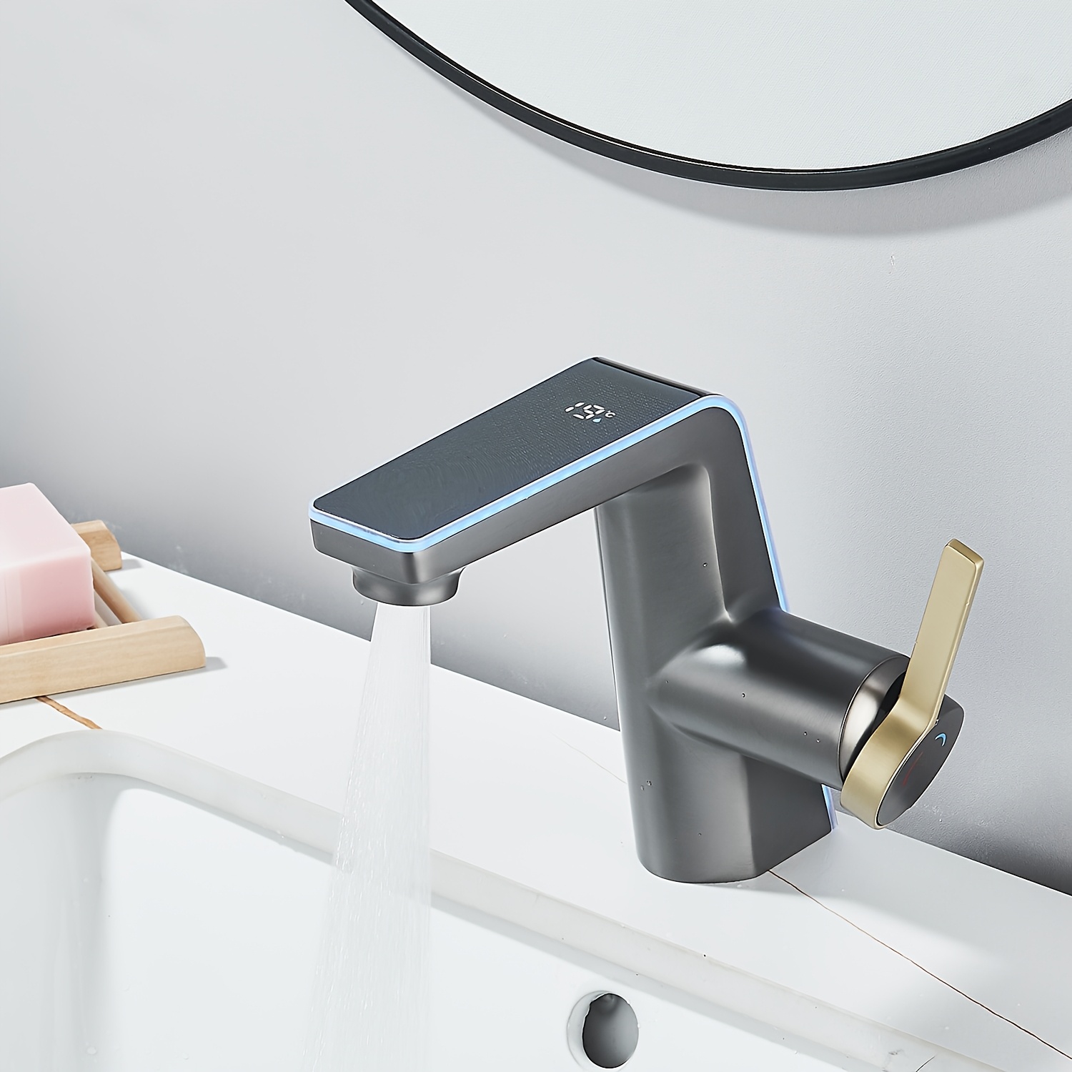 Image of 1pc Single-hole Bathroom Faucet With Valve & Painted Suitable For Vanity, Sink, Rv, Bar - Single-handle Basin Tap With Hardware, Installation For Bathrooms, Kitchens, Caravans