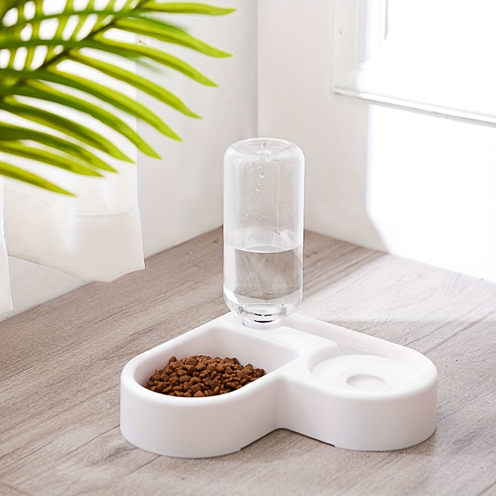 

Heart-shaped 2-in-1 Pet Feeder And Water Dispenser, Non-slip Plastic, Gravity-fed, -proof, Easy Clean, Space-saving And Cats, Without Battery