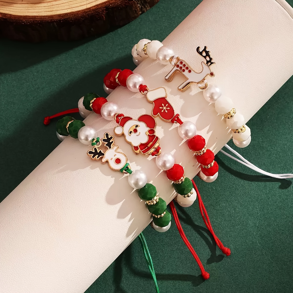TEMU 4pcs Christmas Acrylic Elastic Beaded Bracelet Female Santa Elk Bracelet