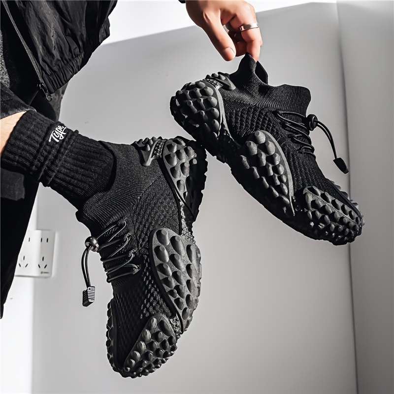 Men's Casual Sneakers, Unique Style, Easy-Care Knit, Material, Textured Waffle Outsole, Trendy and for Outings, Urban Roaming and Suburban Hiking