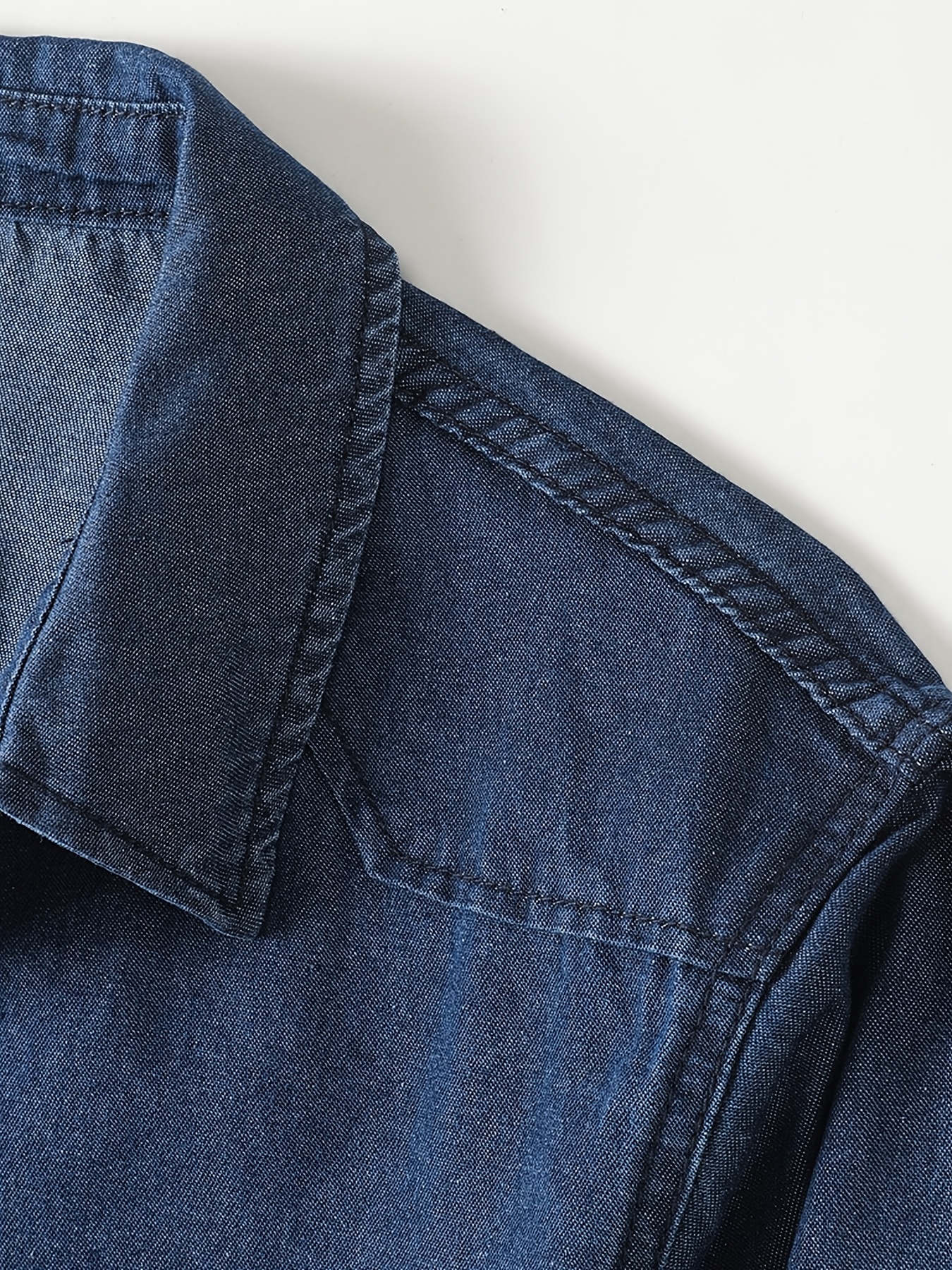 CS008 Men'S Slim Fit Turn- Collar Denim Shirt Classic Double Pocket Long Sleeve Top Business Casual Dark Wash Jacket Spring And Autumn Versatile Fashion Shirt Jacket