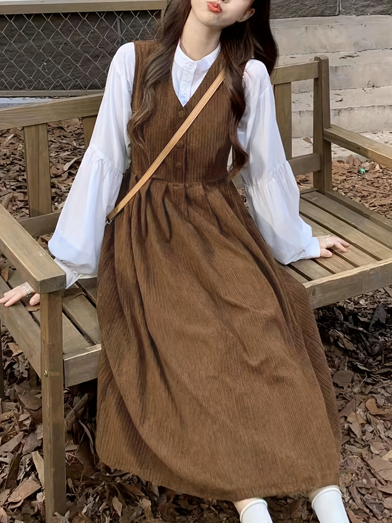 winter brown dress Little brown dress (Brown fit, winter look, winter outfit ideas, winter  colour, digi cam)