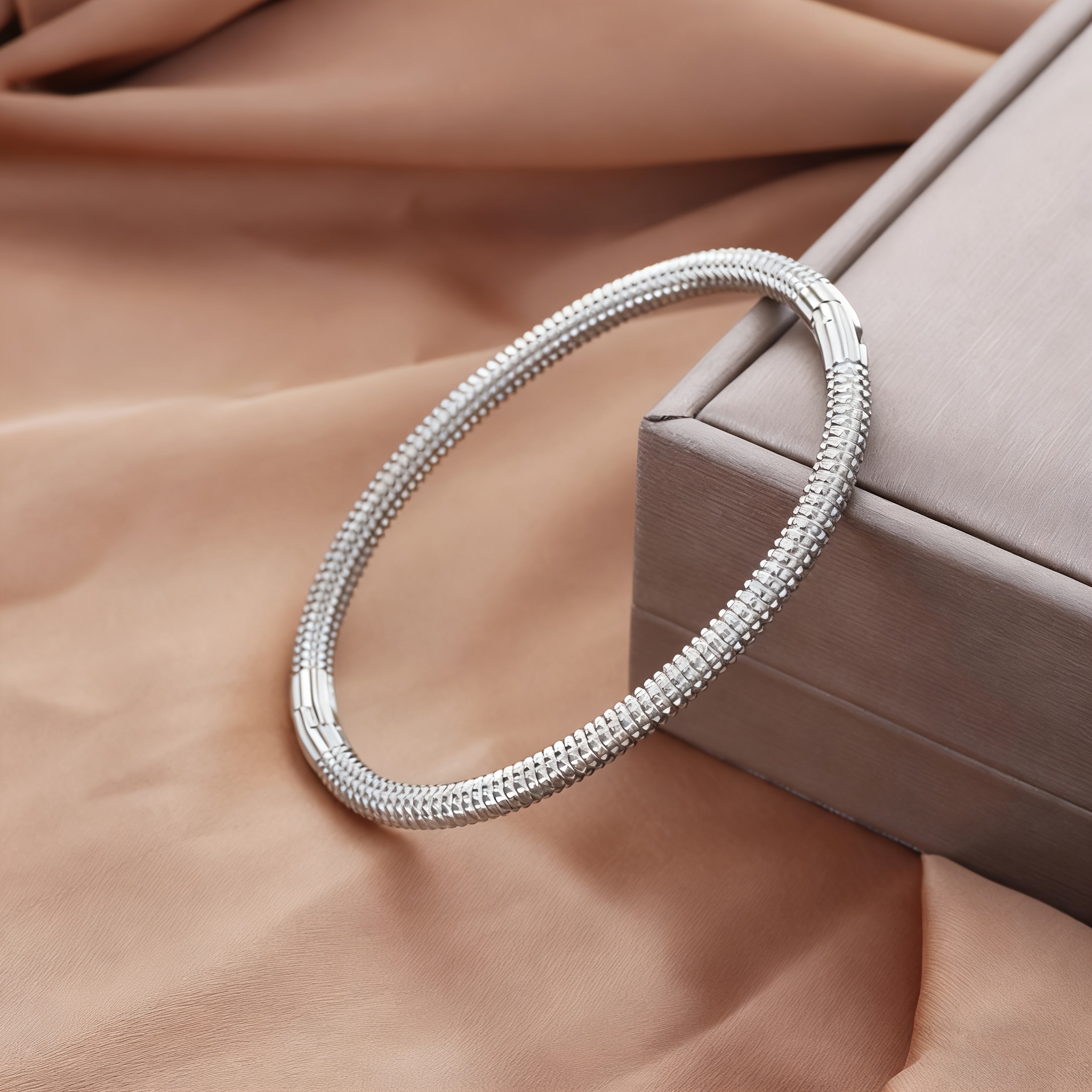 TEMU 1pc 18k Gold-plated Unique Threaded Stainless Steel Women's Bracelet, Fashionable, Elegant, Wear-resistant, Waterproof, Suitable For Daily Wear,
