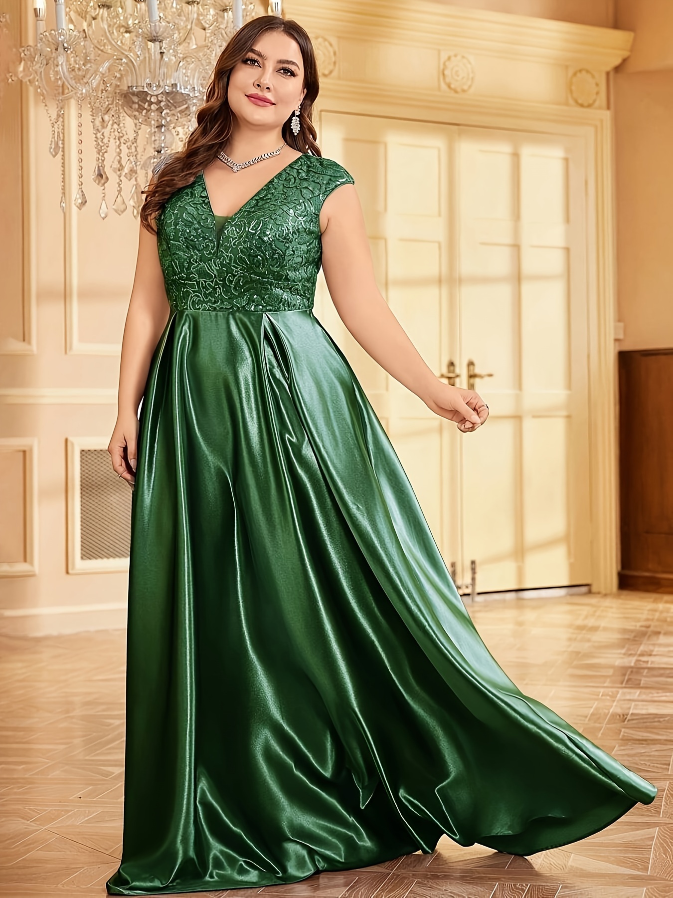 green emerald velvet dress Ever-Pretty Inclusive Plus Size Flattering Sleeveless V-Neck A-Line Formal Evening Dress main image 1
