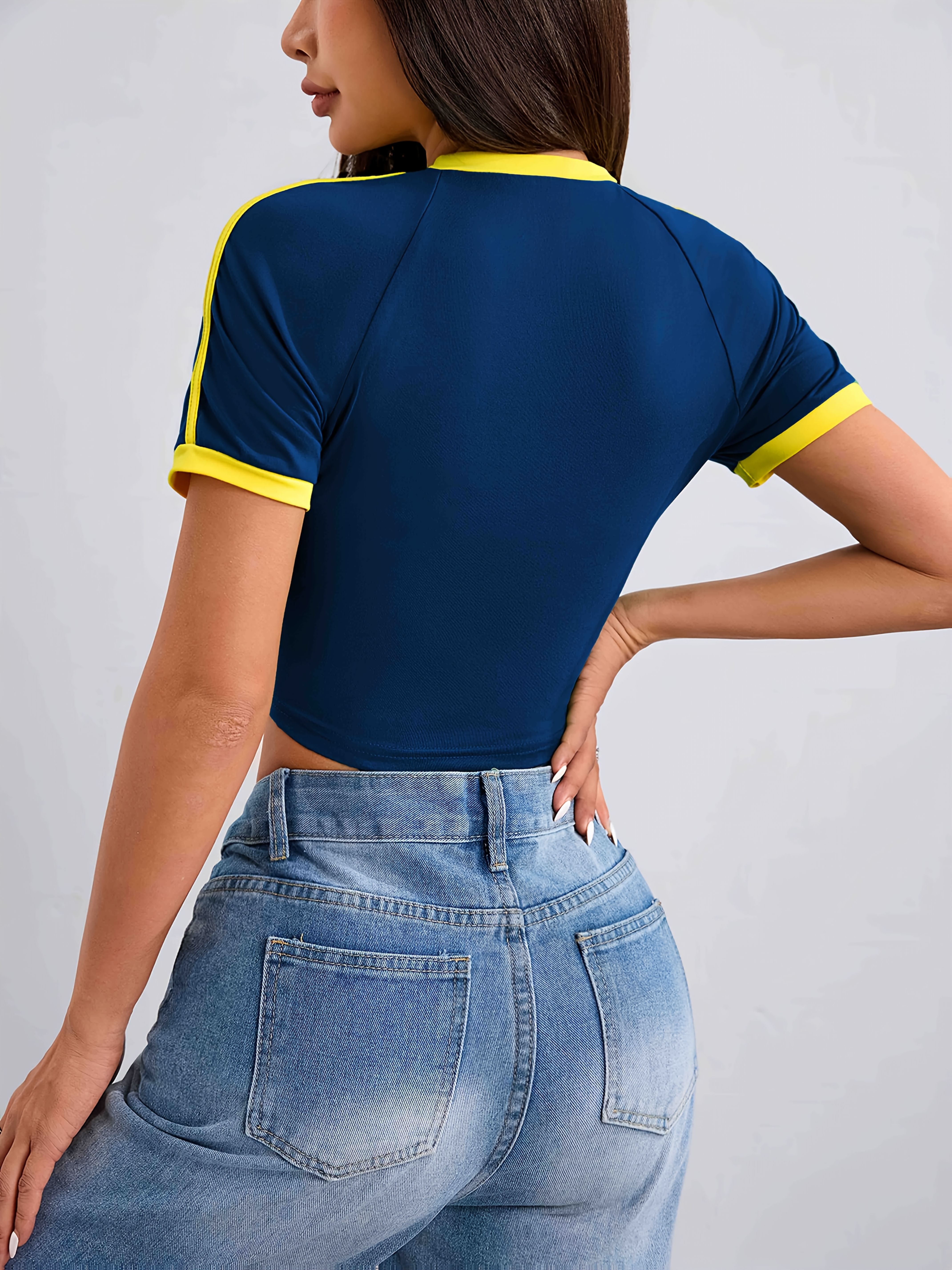 Letter Print Crew Neck T-Shirt, Y2K Short Sleeve Crop T-Shirt For Spring & Summer, Women's Clothing