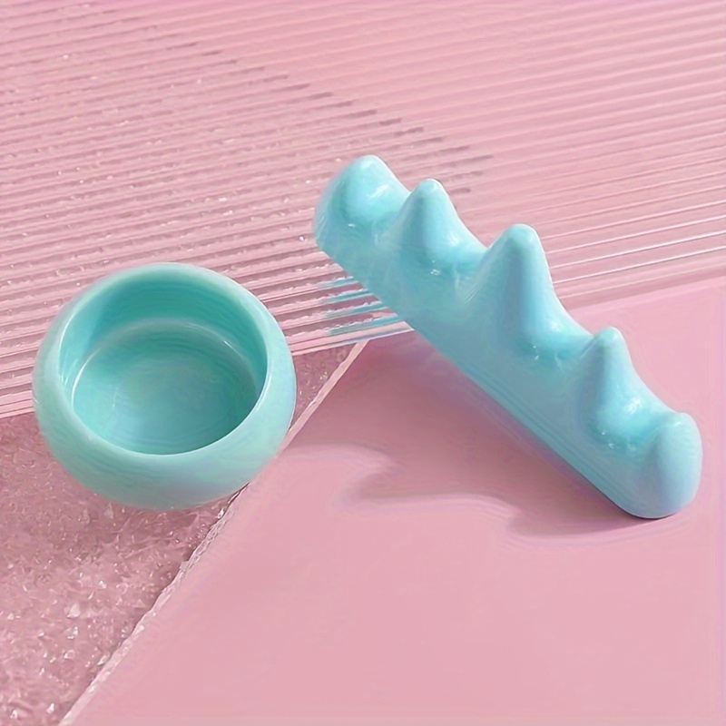 Image of A New Set Of 2 Includes Cleaning Cups For Craft Nail Art Pens And Holders For The Art Pens. Are Tools For Nail Art Brushes And Enhancements.