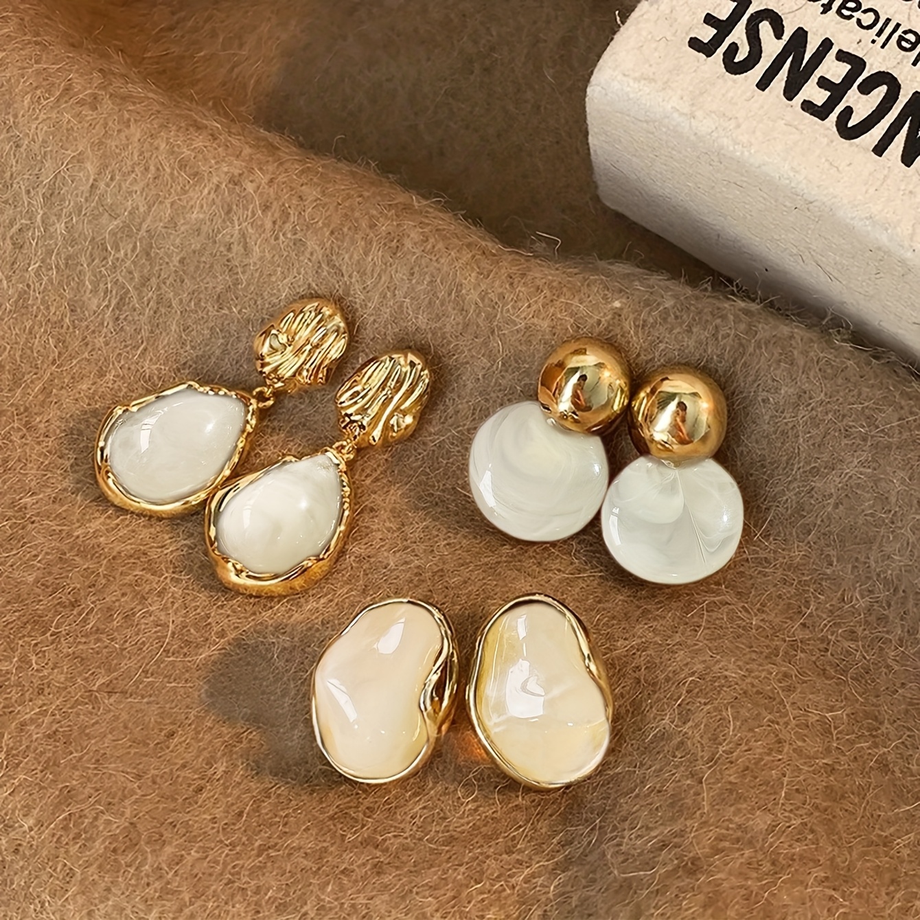E-shop 3 Paar Vintage-Bohemian-Damenohrringe-Set mit Harzeinlagen, geeignet für den , Partys Tänze, ideales Accessoire für Damen