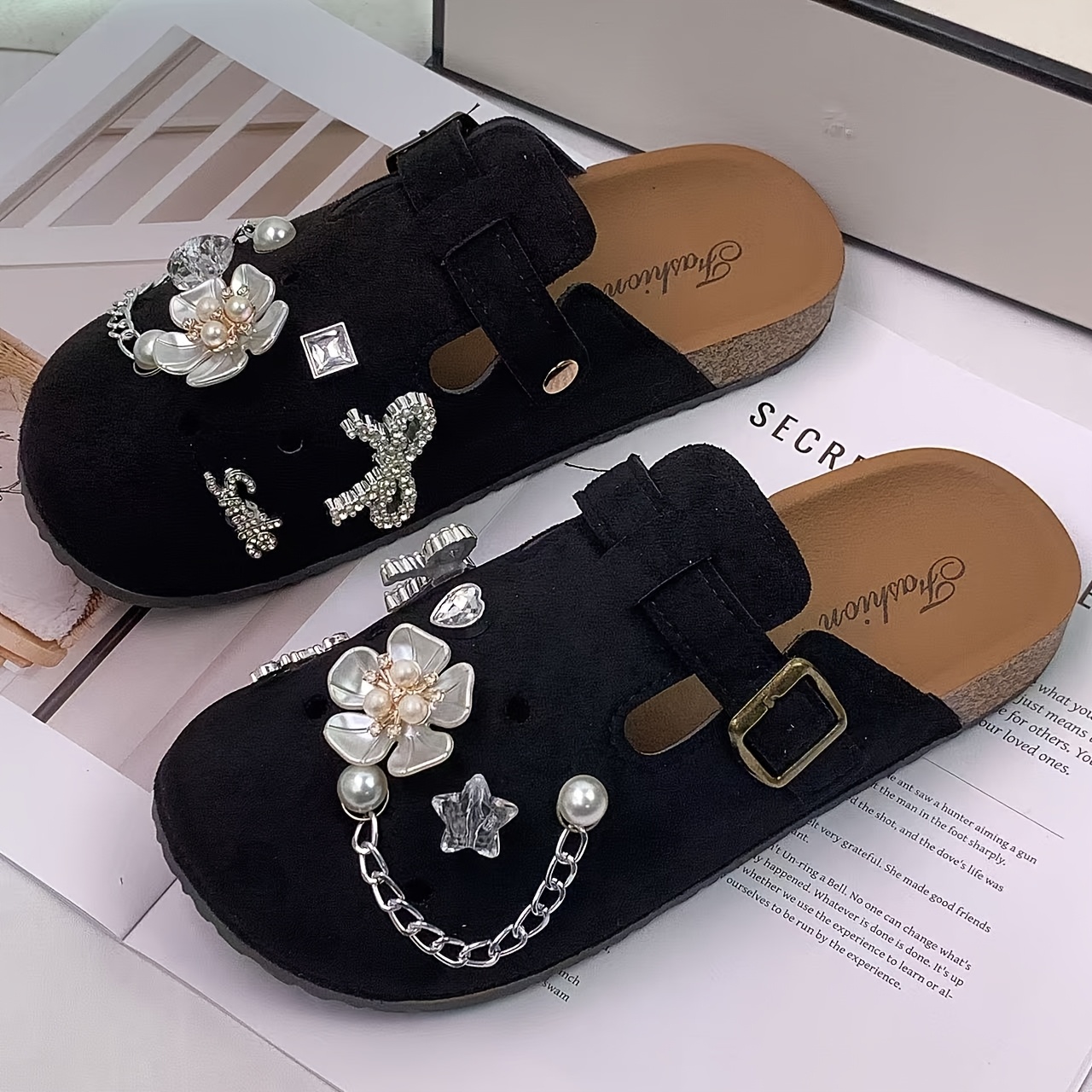 TEMU chaussures plates à bout rond pour femmes semi-fermées transfrontalières 2026, chaussures à pétales de fleur transparentes , mode extérieure