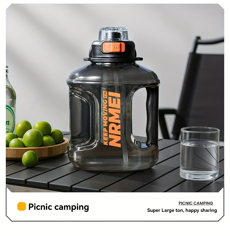 [Sports Water Bottle] One 3000ml Sports Water Bottle With Straw And Tea Infuser, Featuring A Carrying Strap. Suitable For Sports, Fitness, Outdoor Activities, And Camping