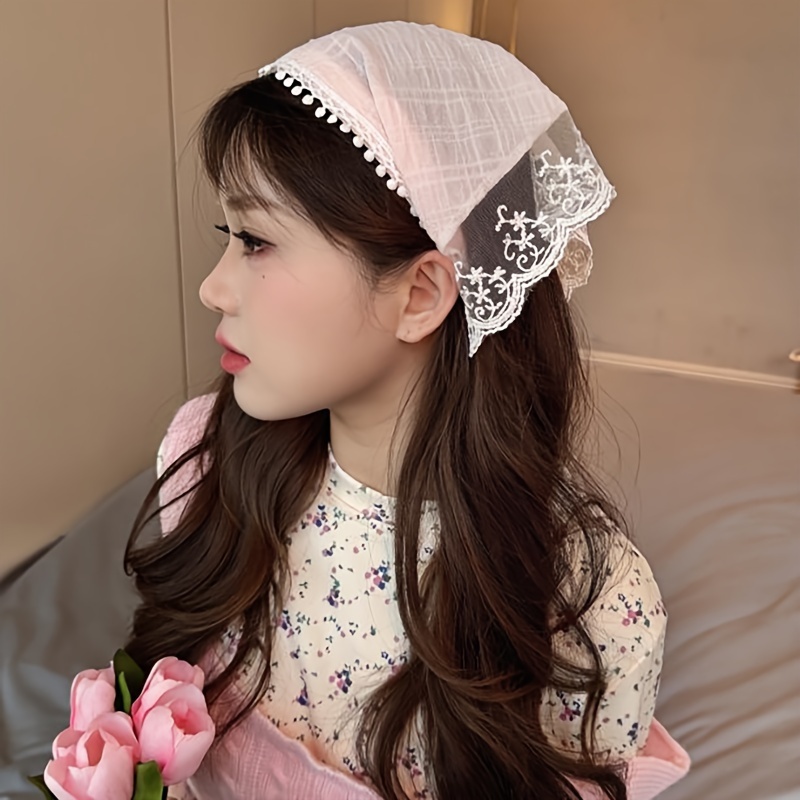 

1pc Elegant Lace Triangle Scarf Headband For Women, Pastoral Style Hairband With Upgraded Built-in Hair Hoop, Cute Floral Kerchief, Fashion Photo Accessory