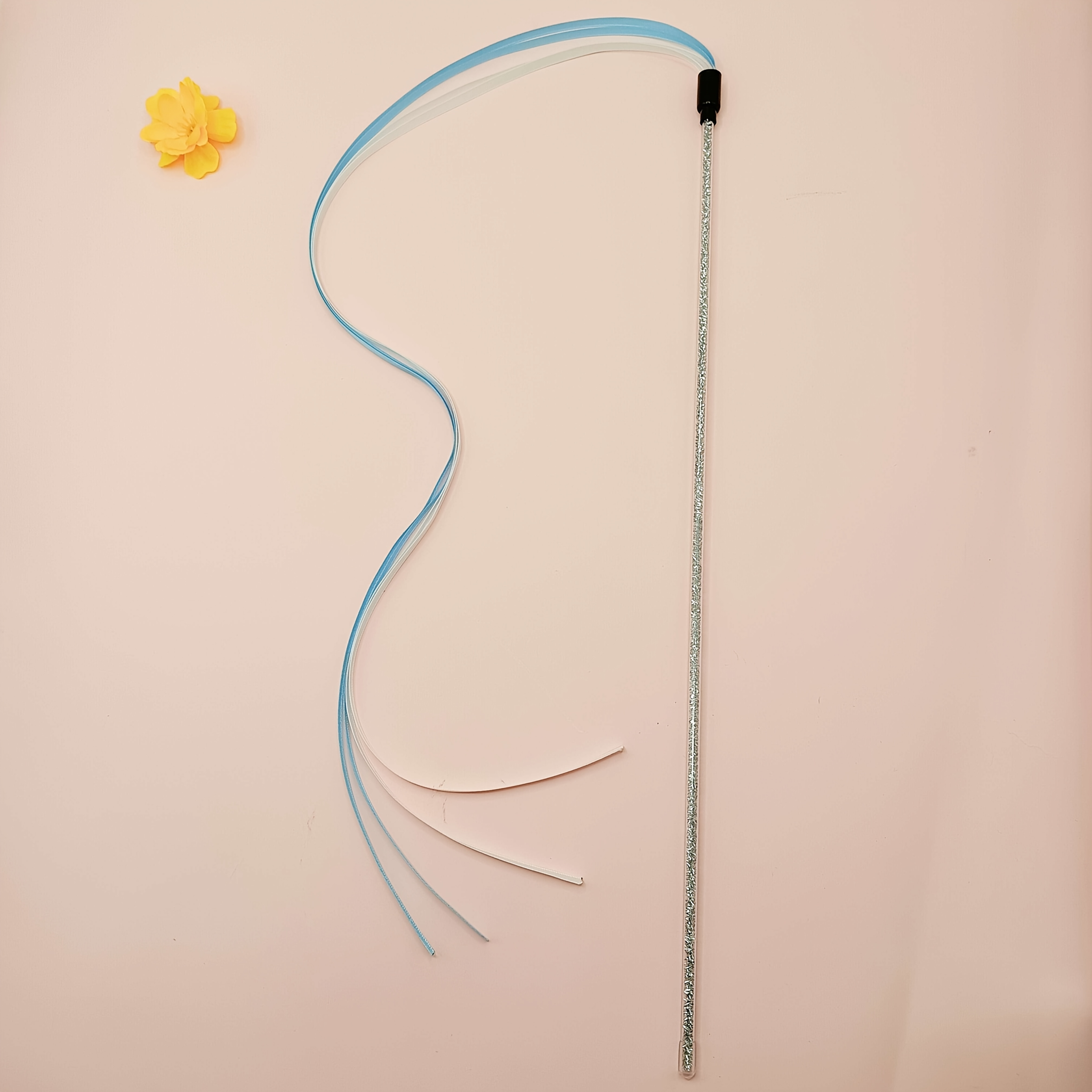 TEMU A Colorful Interactive Toy Stick For Cats, Featuring And A Charm Dancer For Indoor Training, Suitable For Kittens And Cats, No Batteries