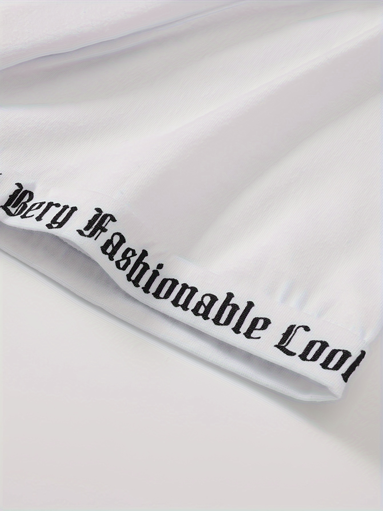 Men'S Los Angeles Graphic T-Shirt - Red Casual Short Sleeve Tee with Bold White Print, Soft Polyester Fabric, Round Neck, Perfect for Summer Outings, Casual Attire | Bold Graphic Tee | Smooth Texture