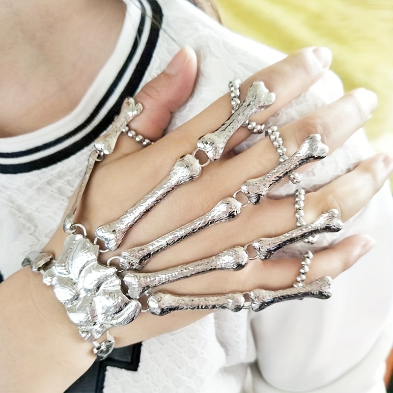 

1pc Fashion Women Punk Bracelet Alloy Skull Finger Hand Chain Skeleton Bone Ladies Girls Bracelets Gifts