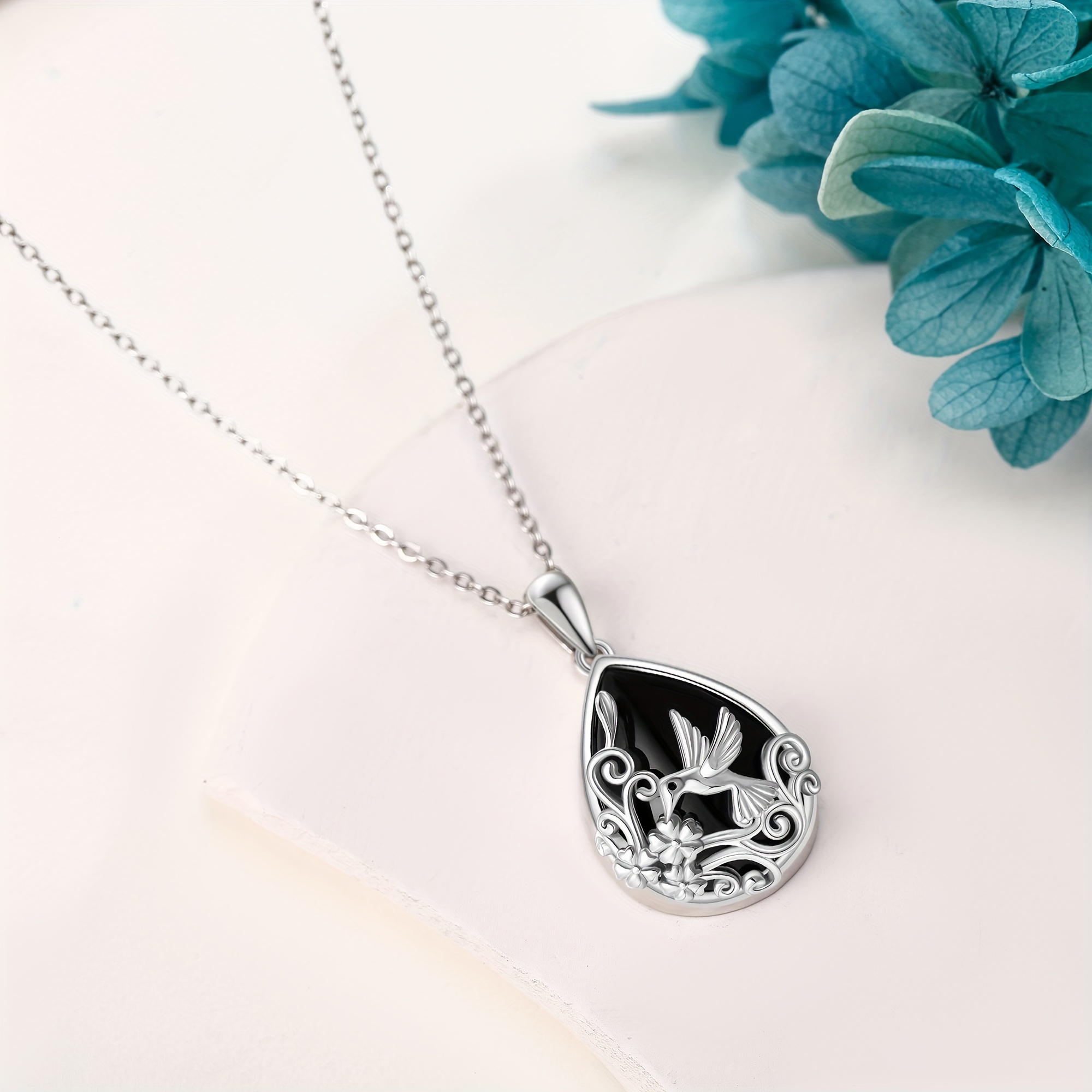 Hummingbird Necklace 925 Sterling Silver with Synthetic Onyx
