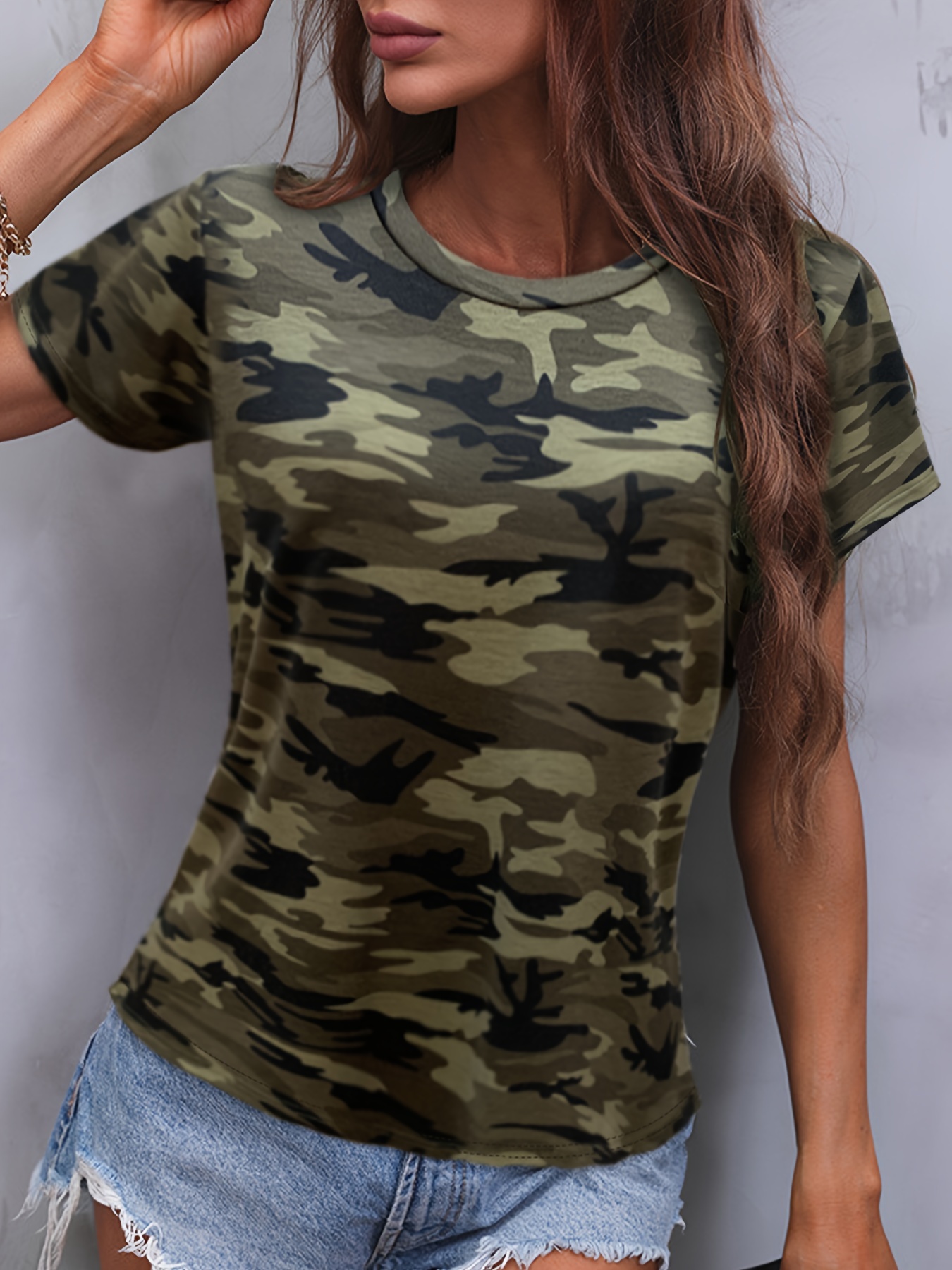 Moss Camouflage Short Sleeve Crewneck T-Shirt & Biker Shorts Set