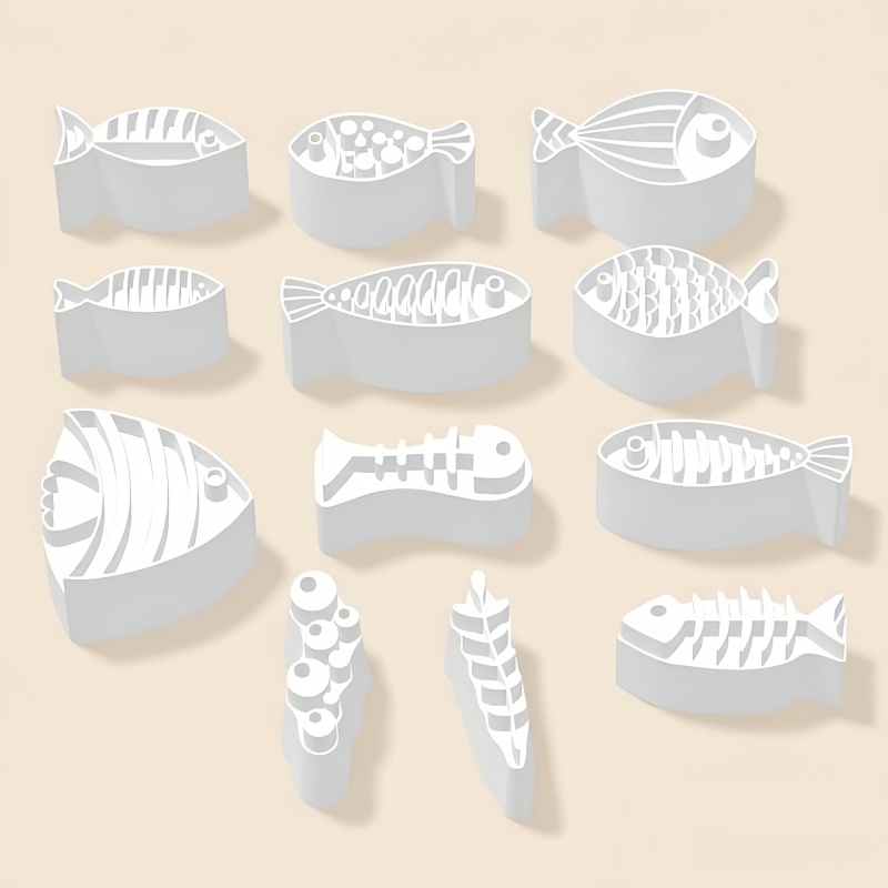 E-shop 12-teiliges Tonstempel- & Formungs-Set mit Meeresmotiv, mit Fisch- & Meeresstempeln in verschiedenen Formen – Kunststoff-Bastelstempel geeignet