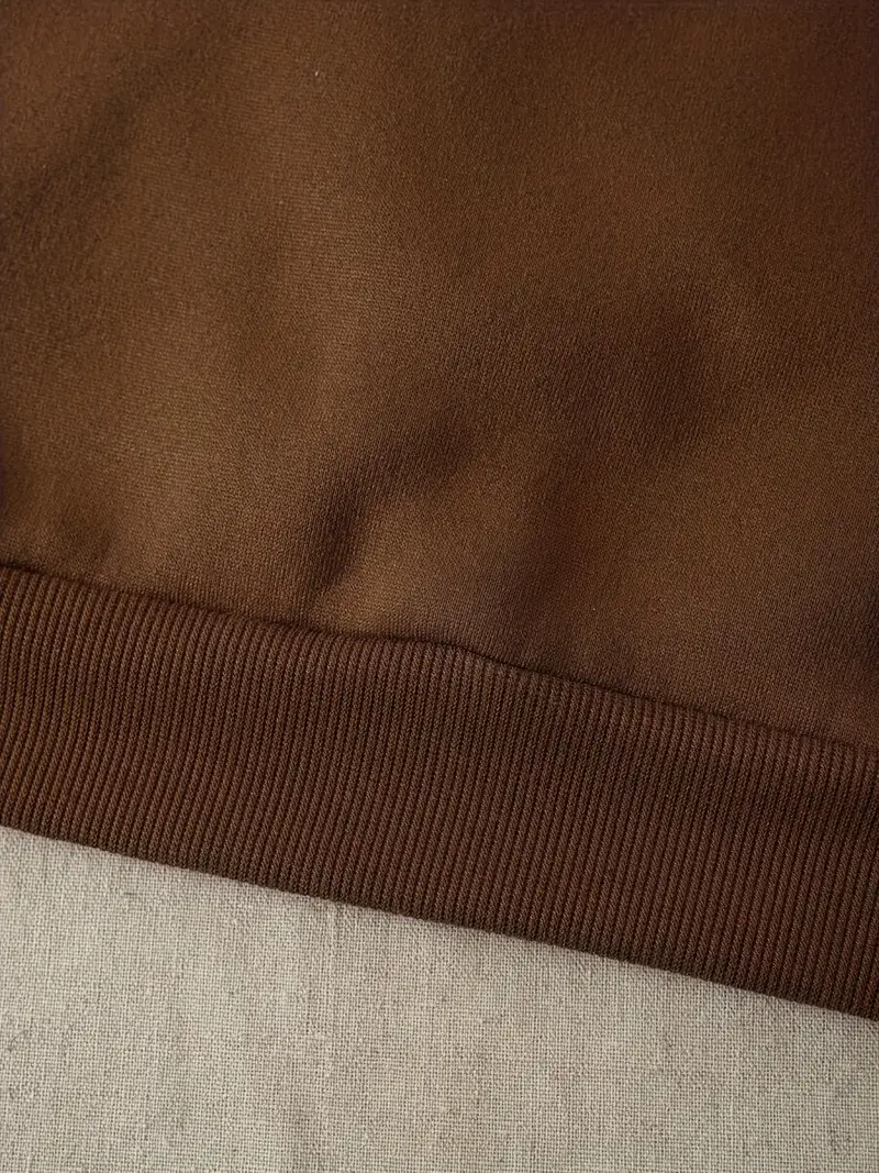 pull femme à col rond imprimé canard cartoon - sweatshirt décontracté chaud pour lhiver, manches longues marron , lavable en machine, coupe regular confort , vêtement de loisir durable, design ludique, tissu confortable, alternative au hoodie, style streetwear Détails du produit 4