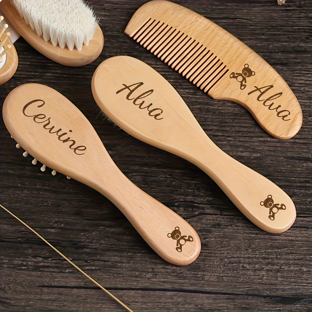 

Ensemble de Brosse à Cheveux et Peigne en Bois Personnalisé - Nom Gravé sur Mesure, Idéal pour des Mères, Cadeaux d'Anniversaire et Romantiques