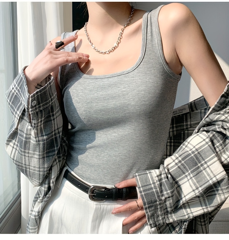 Solid color casual, U-neck, wide shoulder vest, Women's tank top, versatile innerwear or outerwear, sleeveless vest, comfortable and simple, suitable for spring, summer, autumn tops, can be worn in winter, Christmas, Valentine's Day