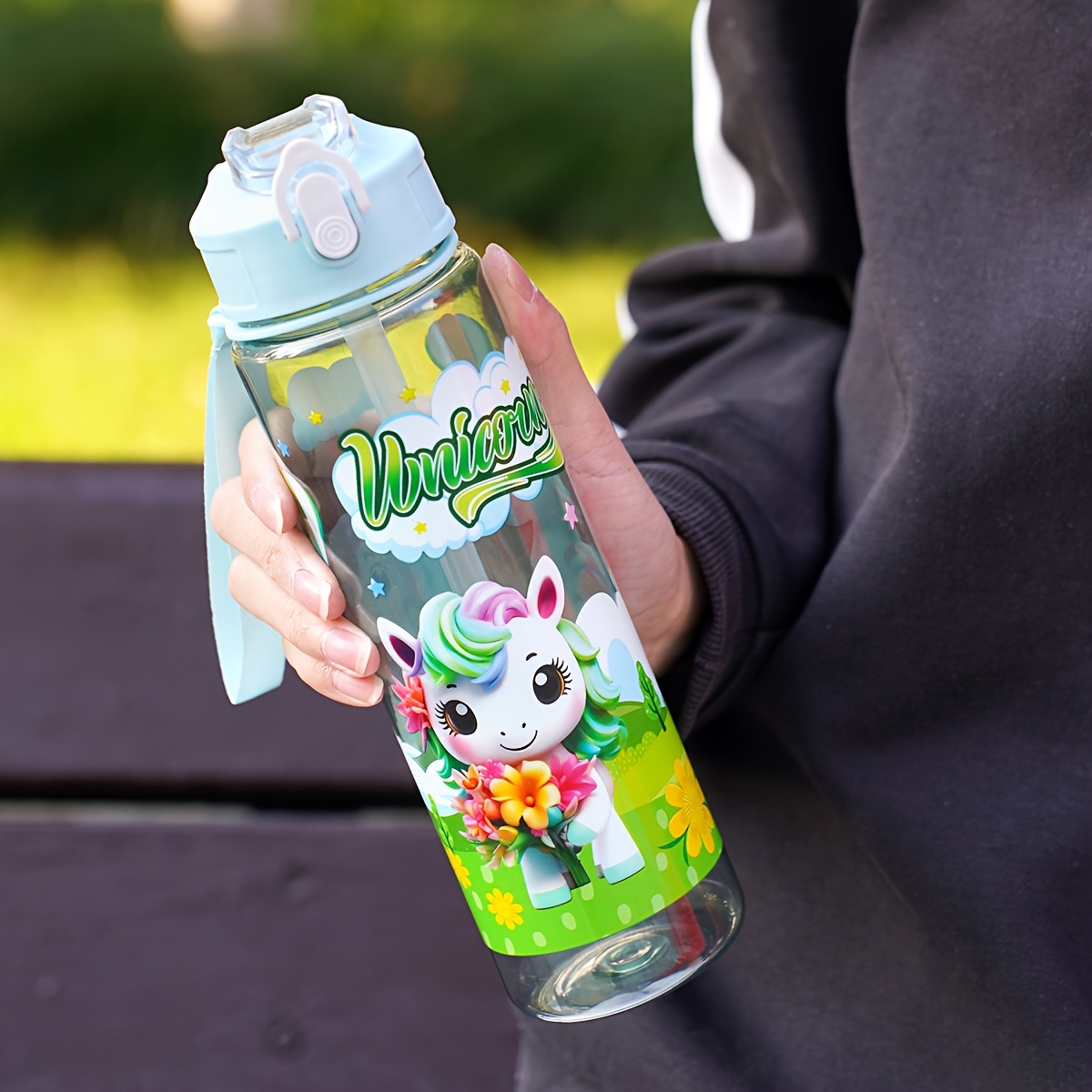 

1pc Pony-themed Leakproof Portable Water Bottle With Straw, 25oz (700ml) - Plastic, Round Shape, Ideal For Camping, Travel, Fitness - Hand Wash Only, Pvc-free, Christmas & Halloween