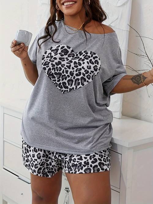 two piece womens plus size leopard print heart print pajama set soft and comfortable short sleeved t shirt and shorts